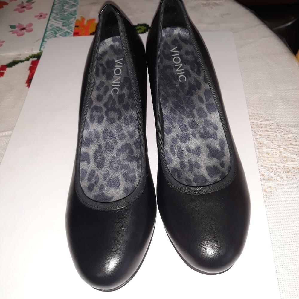 Vionic pump heels